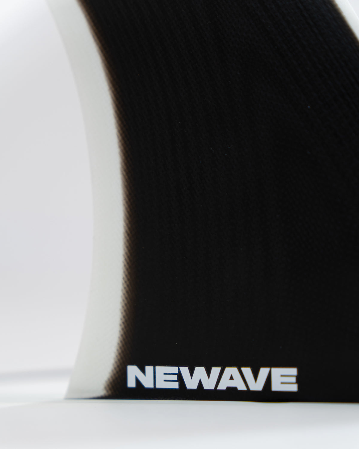 Single Fin 10" - Noir & Blanc