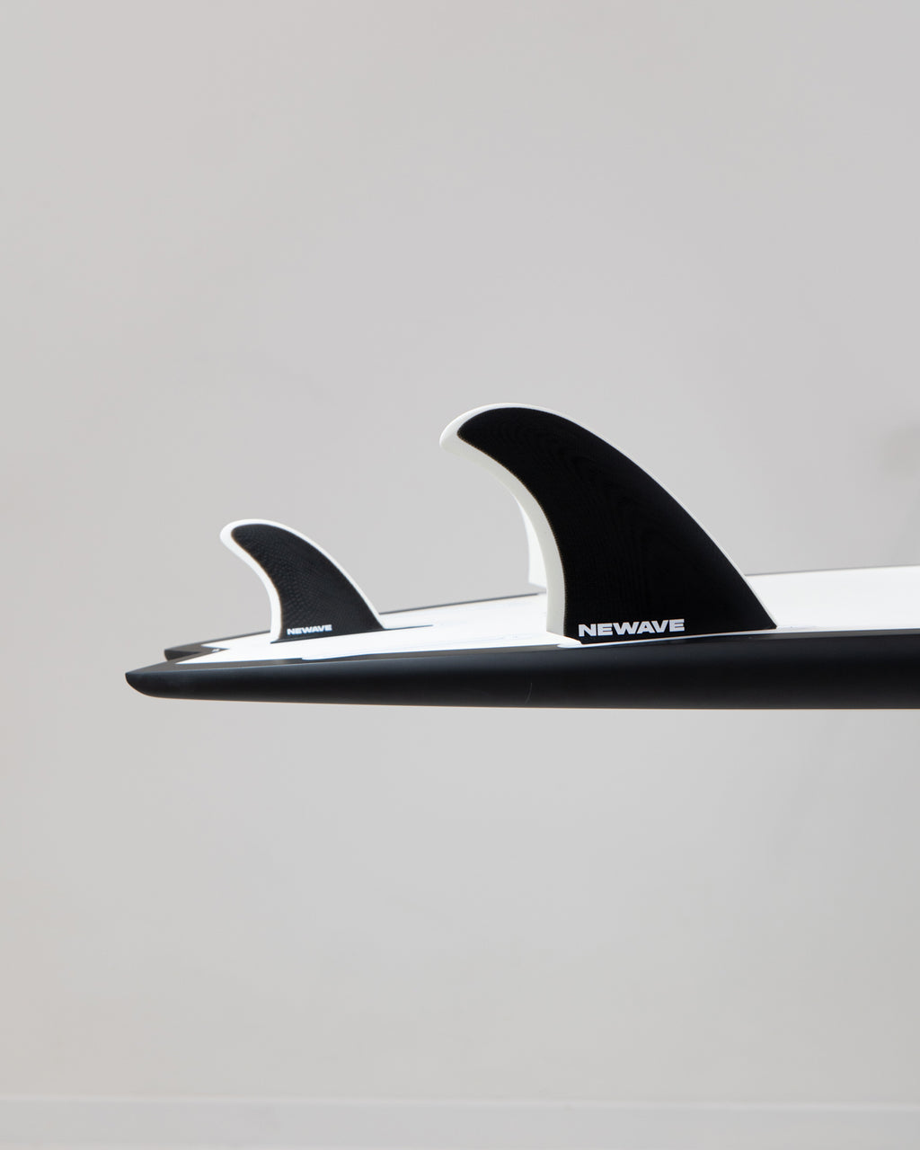Twin +1 Fins - Noir & Blanc